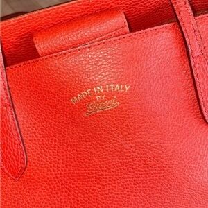 Gucci Red Leather Swing Tote Authentic